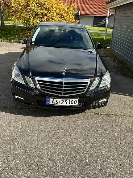 Mercedes-Benz E200 D