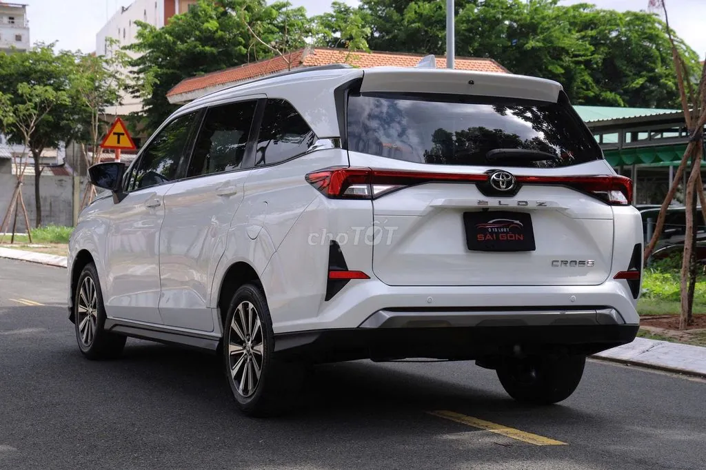 Toyota Veloz Cross 2022 photo 5