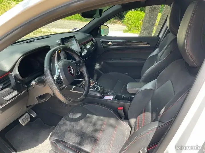 Renault Arkana 2021 photo 2