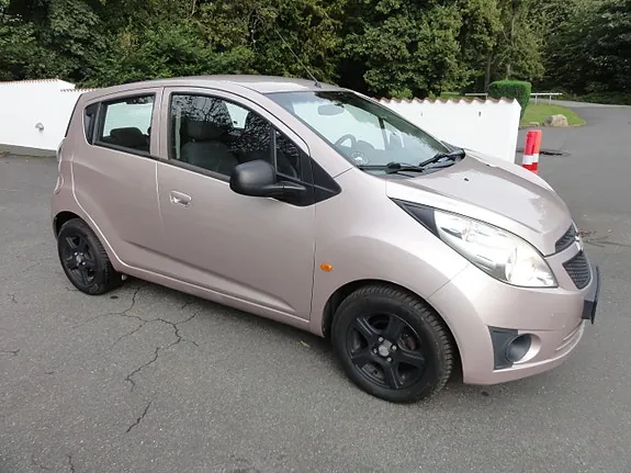 Chevrolet Spark 2010 photo 4