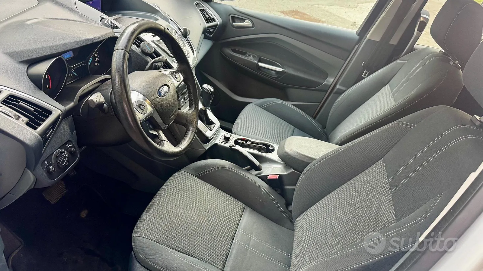 Ford C-Max 2013 photo 4