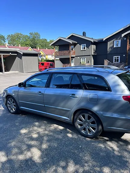 Toyota Avensis 2008 photo 3