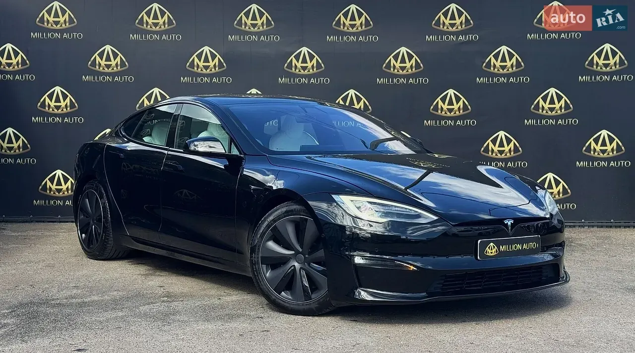 Tesla Model S