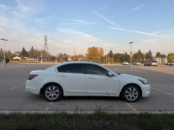 Honda Accord 2009 photo 4