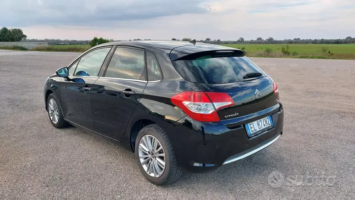Citroen C4 2012 photo 5