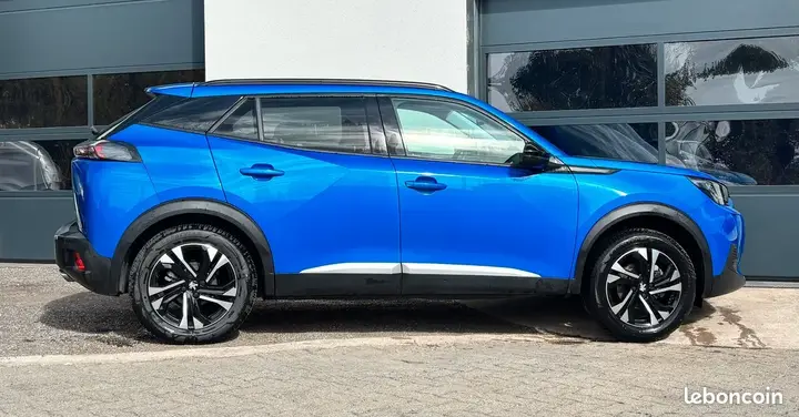 Peugeot 2008 2022 photo 3