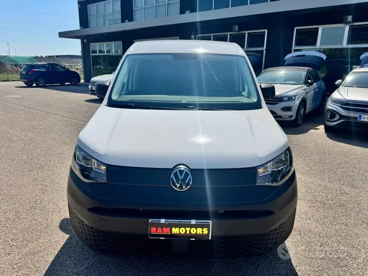 Volkswagen Caddy Van 2021 photo 2