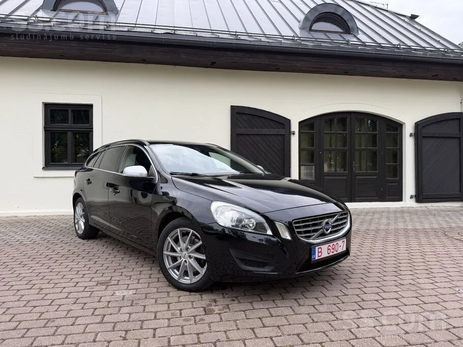 Volvo V60 2013 photo 2