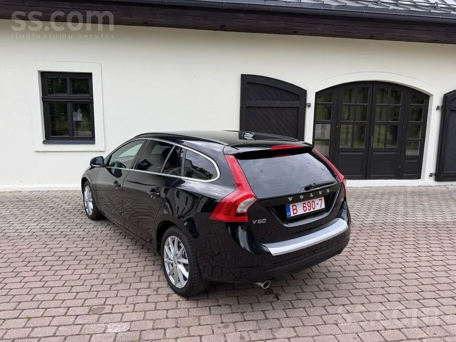 Volvo V60 2013 photo 5