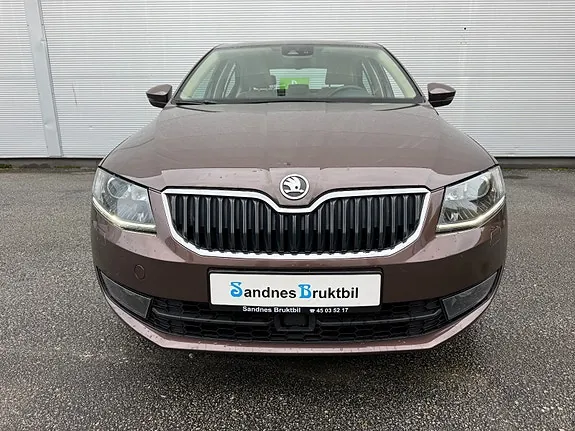 Skoda Octavia 2014 photo 3