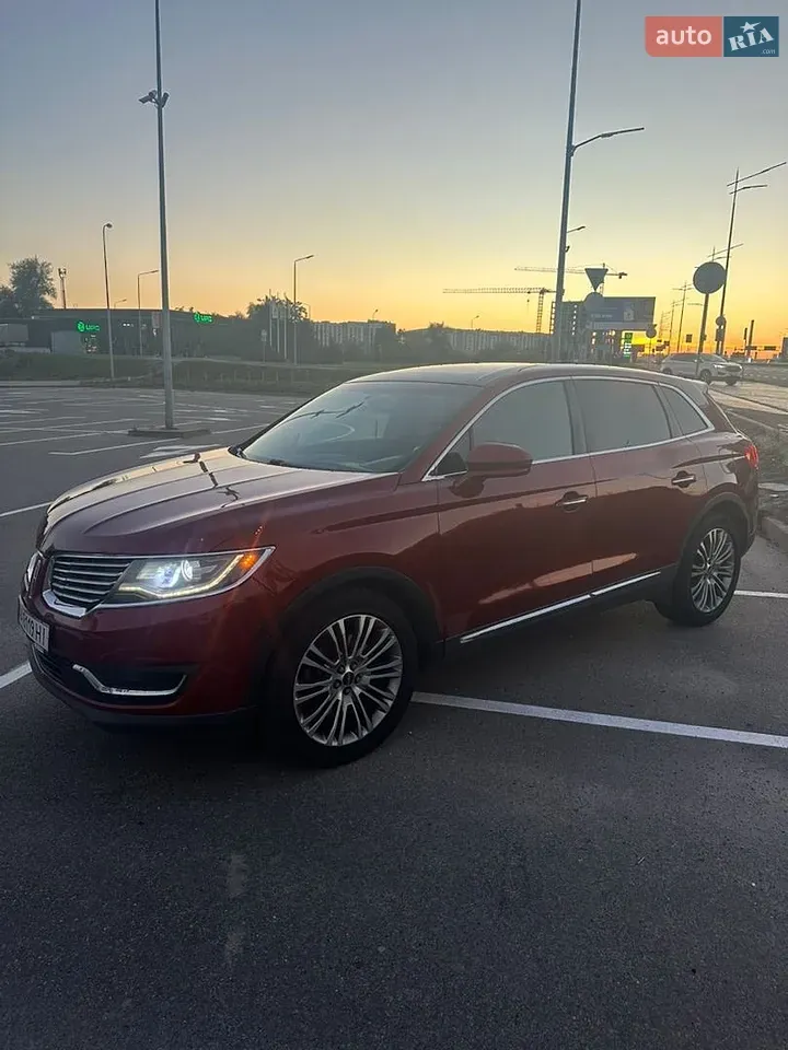 Lincoln Mkx 2017 photo 2