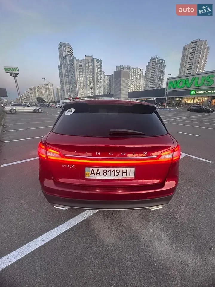 Lincoln Mkx 2017 photo 4