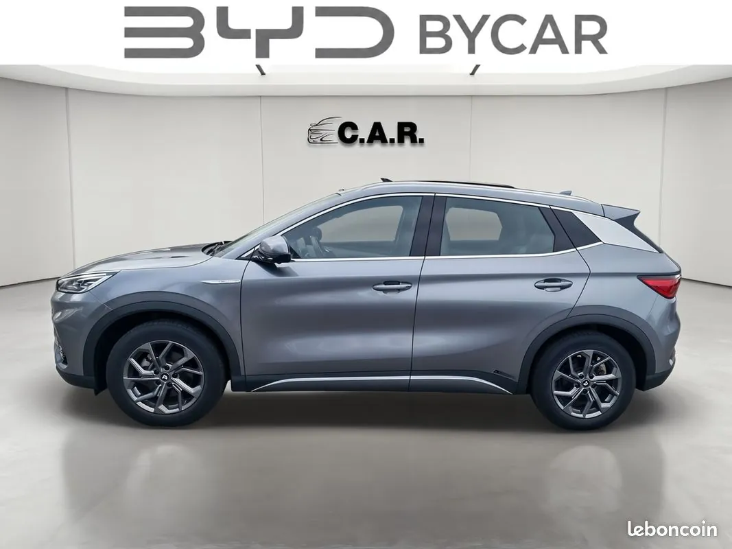 BYD Atto 3 2022 photo 2