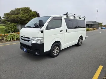 Toyota Hiace 2018 photo 4
