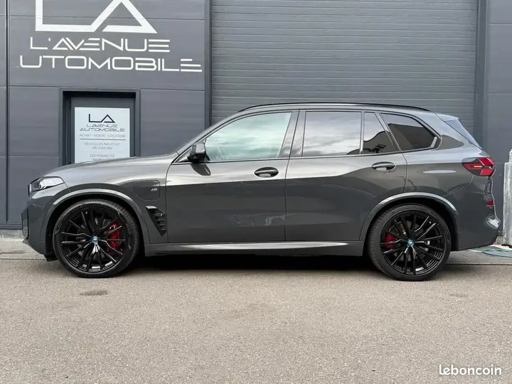 BMW X5 2023 photo 2