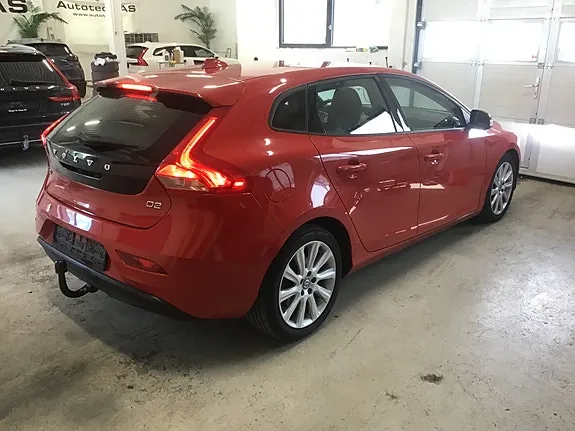 Volvo V40 2015 photo 3