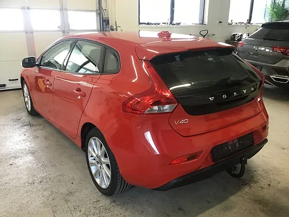Volvo V40 2015 photo 4