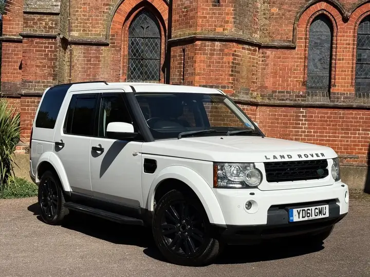 Land Rover Discovery 4 2011 photo 2