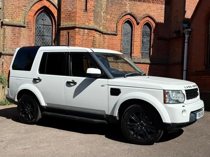 Land Rover Discovery 4 2011 photo 3