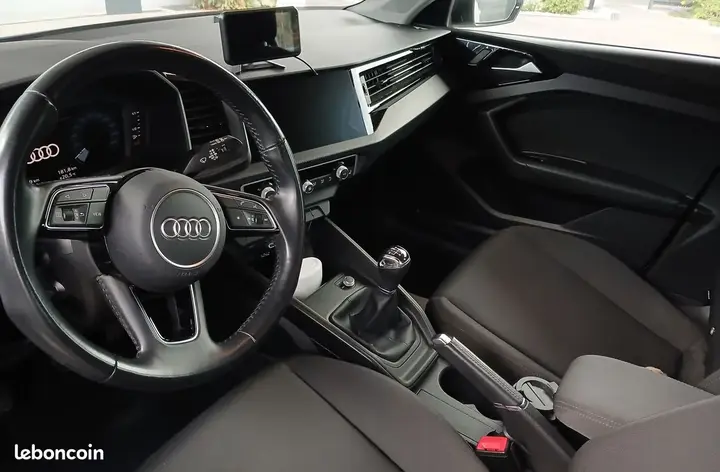 Audi A1 2020 photo 2