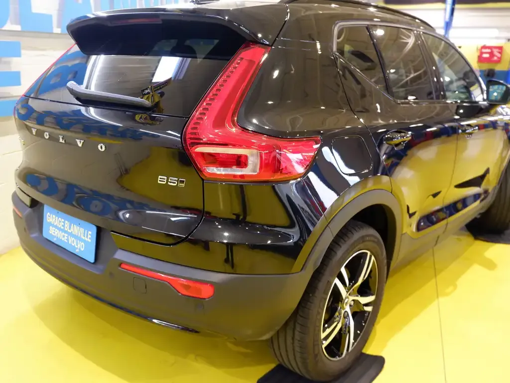 Volvo Xc40 2024 photo 4