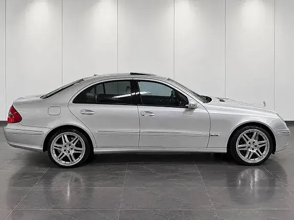 Mercedes-Benz E280 2007 photo 4