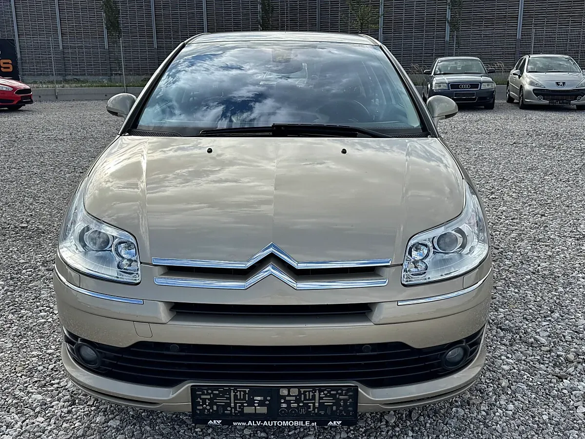 Citroen C4 2008 photo 2
