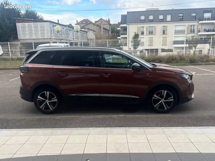 Peugeot 5008 2023 photo 4