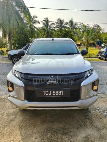 Mitsubishi Triton