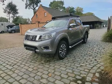 Nissan Np300