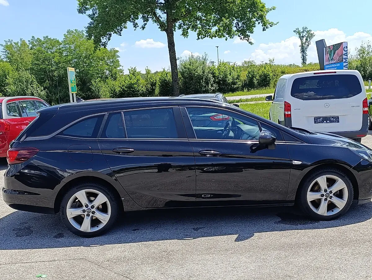 Opel Astra 2019 photo 3