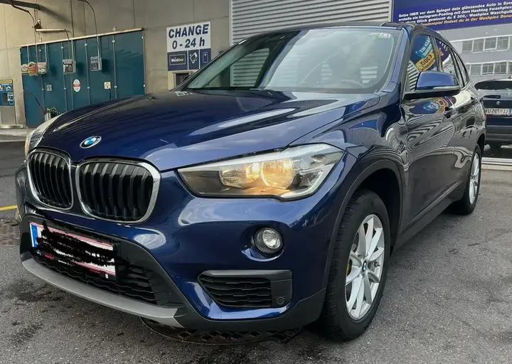 BMW X1