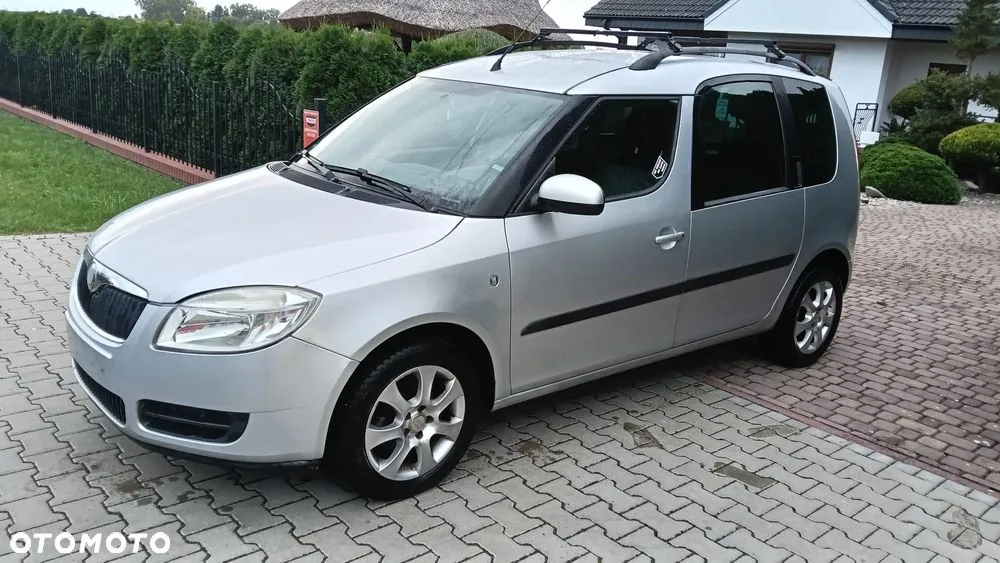 Skoda Roomster 2009 photo 2