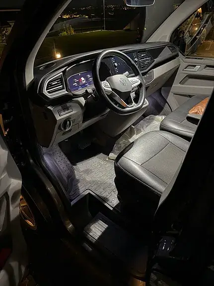 Volkswagen Transporter 2024 photo 5