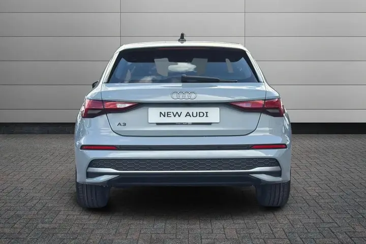 Audi A3 photo 4