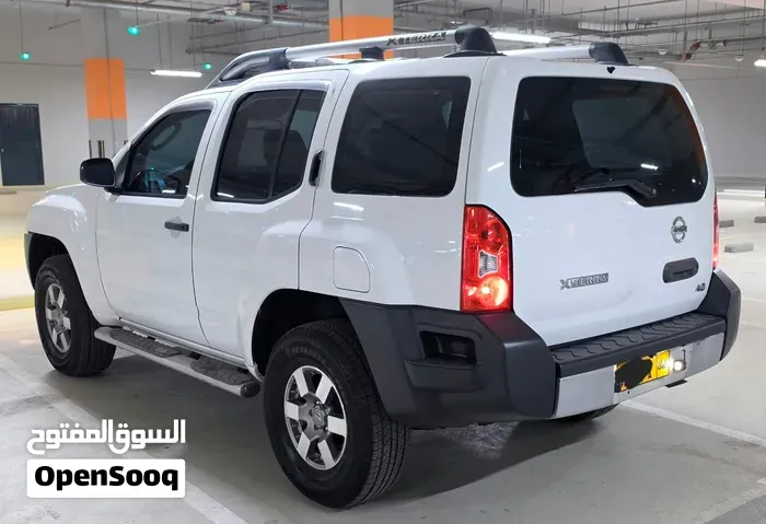 Nissan Xterra 2012 photo 2