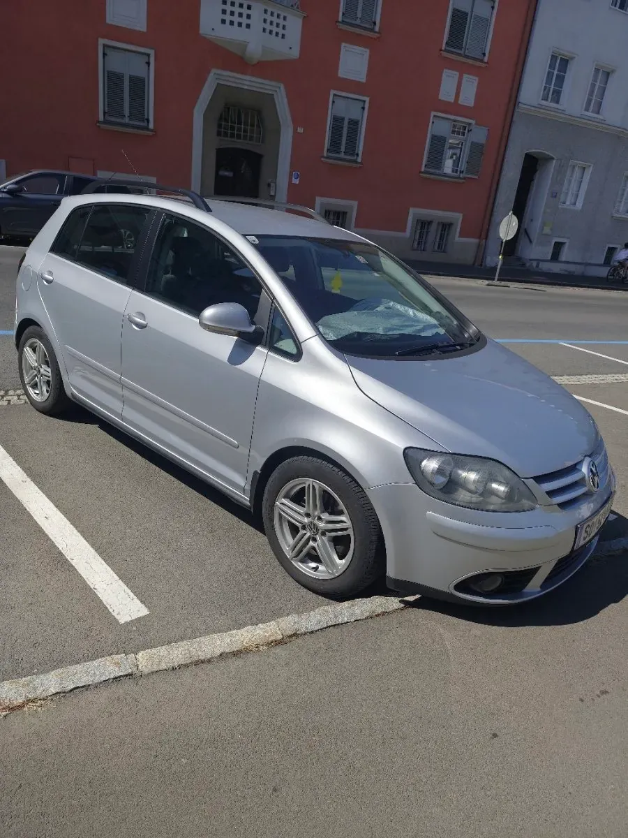 Volkswagen Golf 2008 photo 3