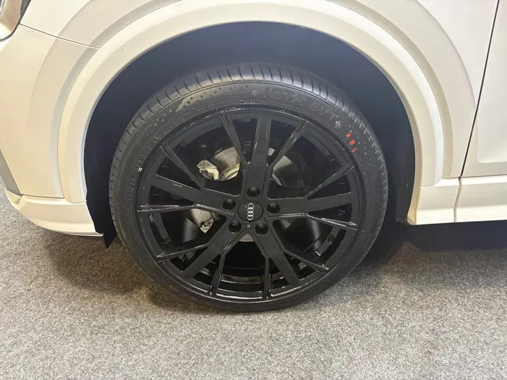 Audi Q2 2023 photo 2