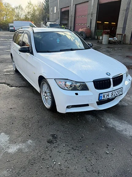 BMW 320D 2008 photo 5