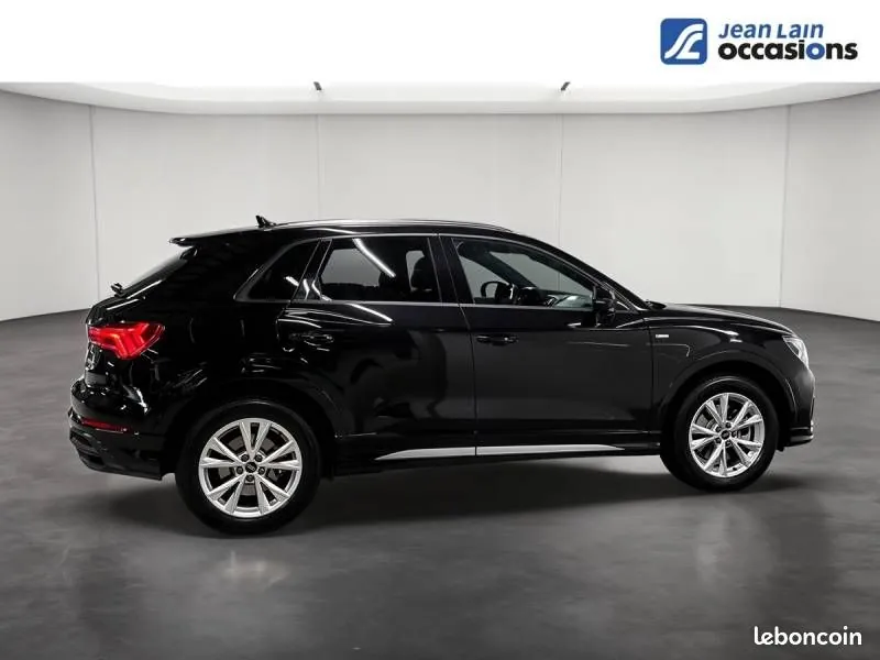 Audi Q3 2023 photo 4