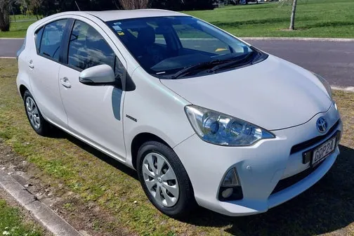 Toyota Prius C