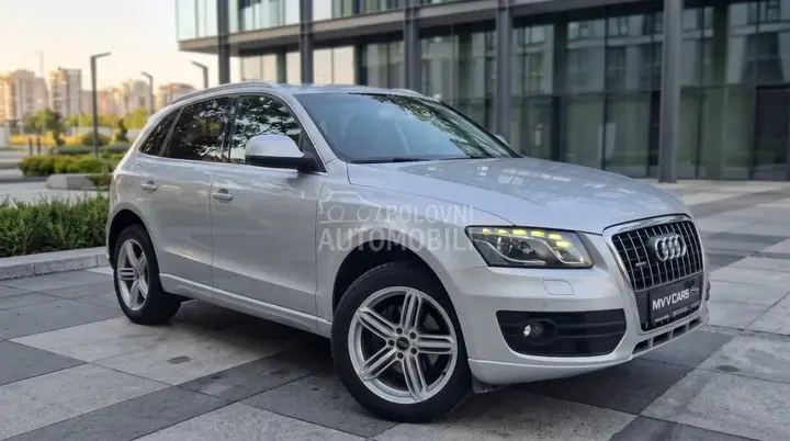 Audi Q5 2008 photo 2
