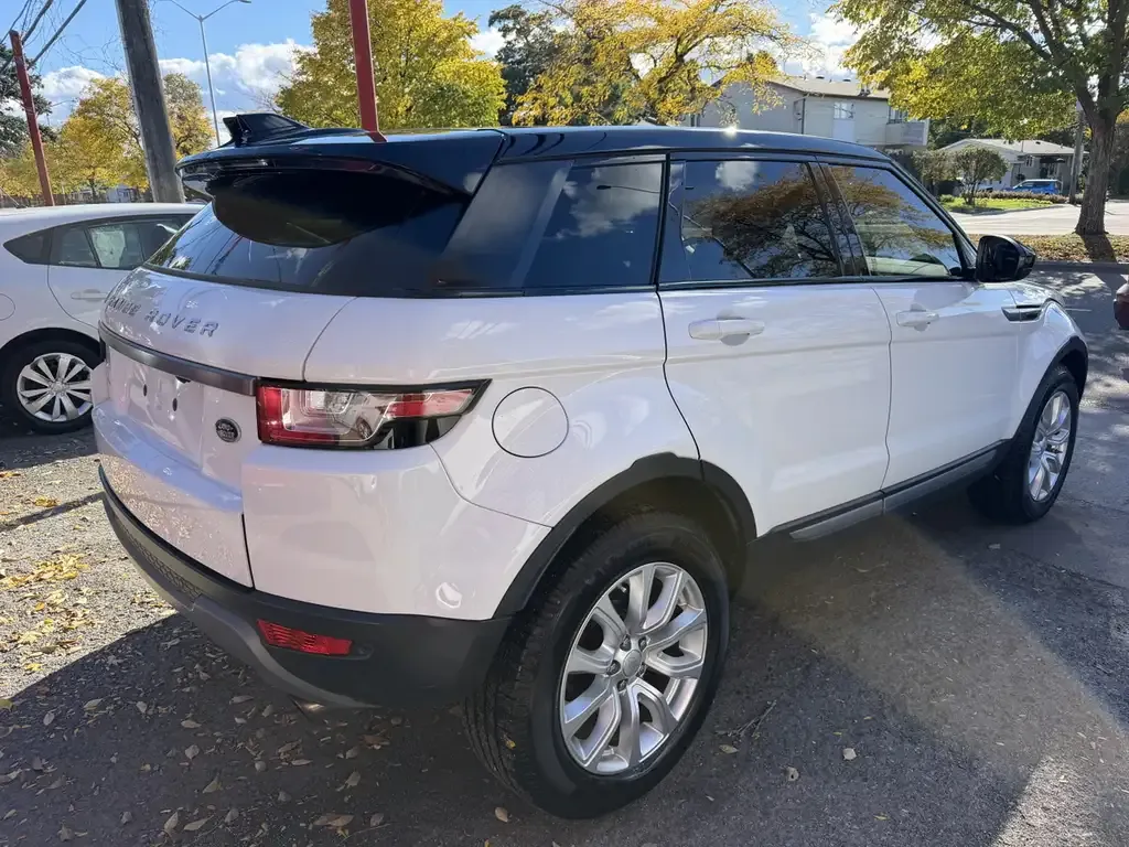 Land Rover Range Rover Evoque 2017 photo 4