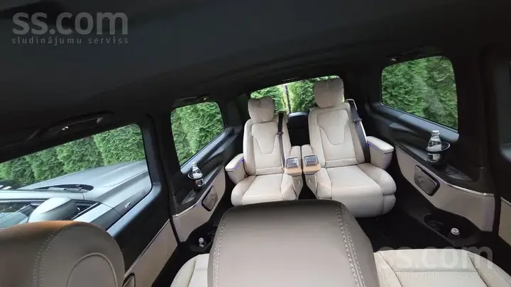 Mercedes-Benz V 300 2025 photo 4