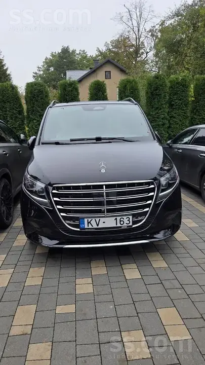 Mercedes-Benz V 300 2025 photo 3