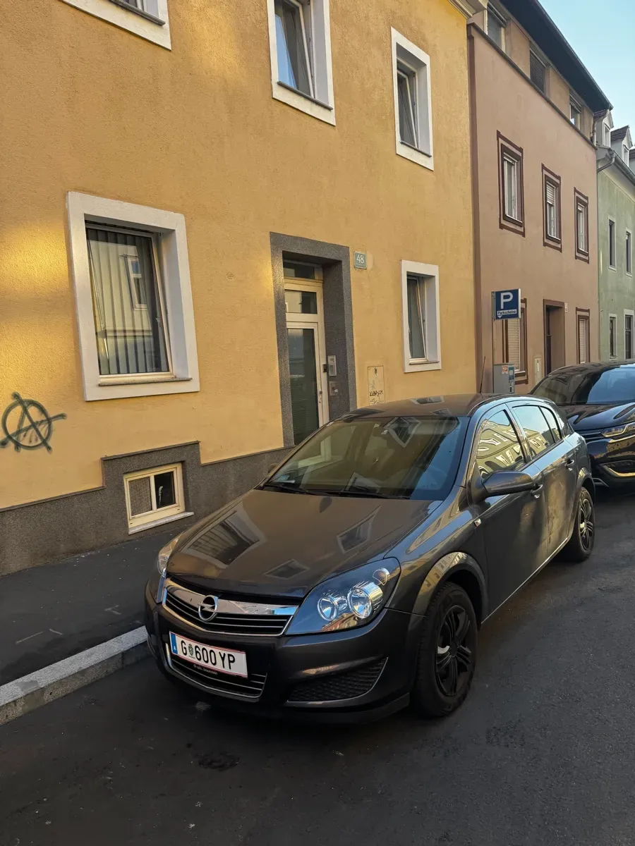 Opel Astra 2007 photo 2