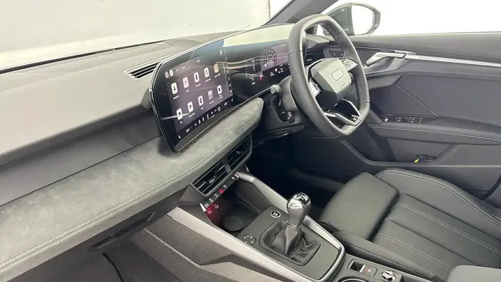 Audi A3 photo 2