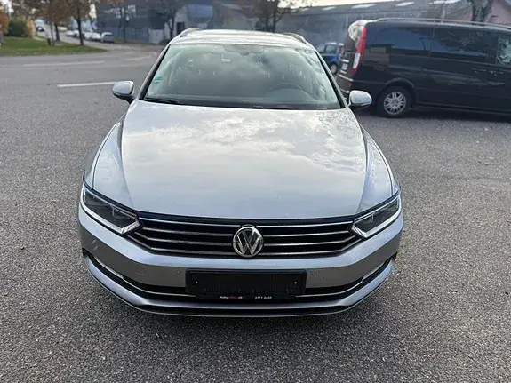 Volkswagen Passat 2017 photo 2