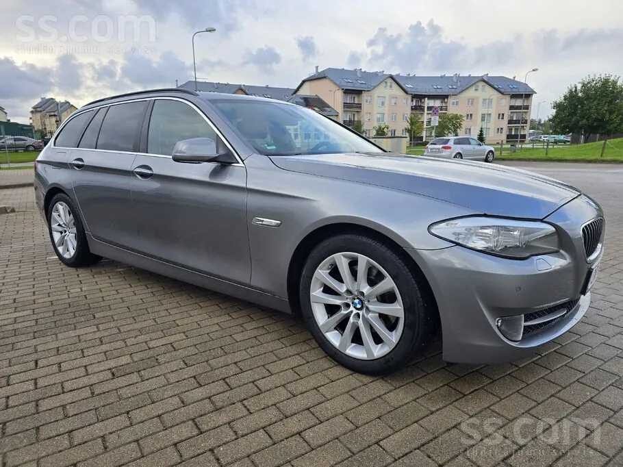 BMW 520D 2010 photo 2