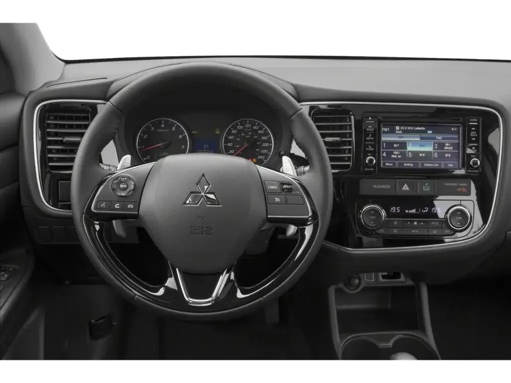 Mitsubishi Outlander 2018 photo 4